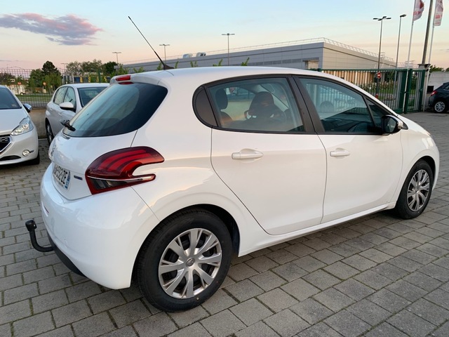 Peugeot Peugeot 208 1.6 BlueHDi 100ch Style 5p