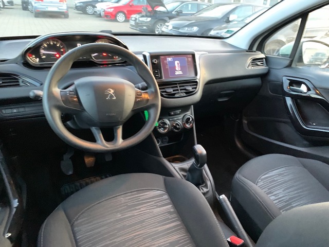 Peugeot Peugeot 208 1.6 BlueHDi 100ch Style 5p