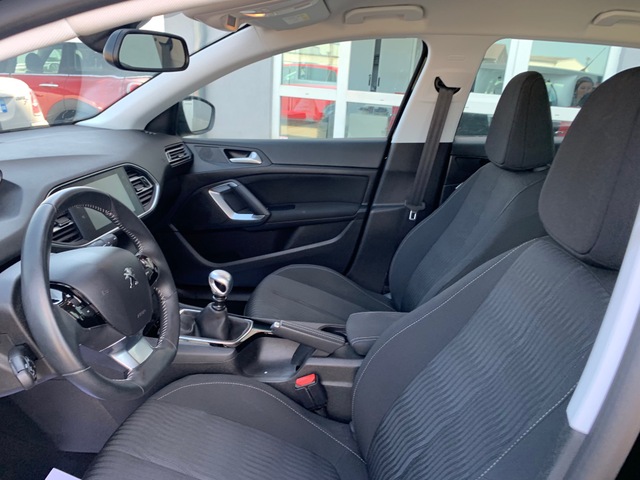 Peugeot Peugeot 308 II 1.6 BlueHDi 120ch Active S&S 5p