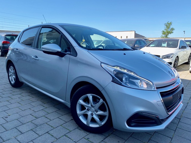 Peugeot Peugeot 208 1.6 BlueHDi 100ch Allure 5p