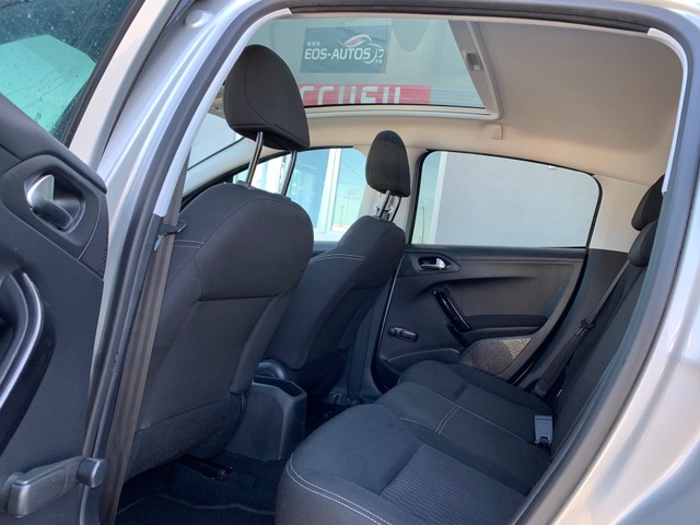 Peugeot Peugeot 208 1.6 BlueHDi 100ch Allure 5p