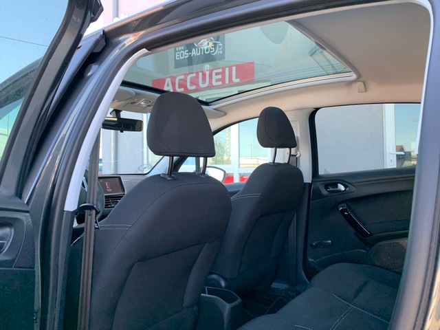 Peugeot Peugeot 208 1.6 BlueHDi 100ch Allure 5p