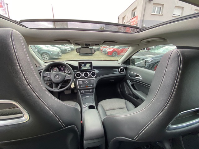 Mercedes-Benz Mercedes-Benz CLA Shooting Brake 200 CDI Sensation 7G-DCT