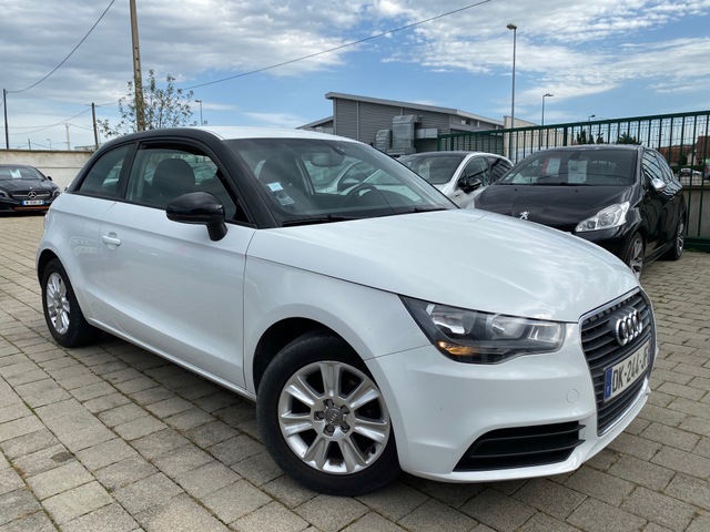 Audi Audi A1 1.6 TDI 90ch FAP Ambiente