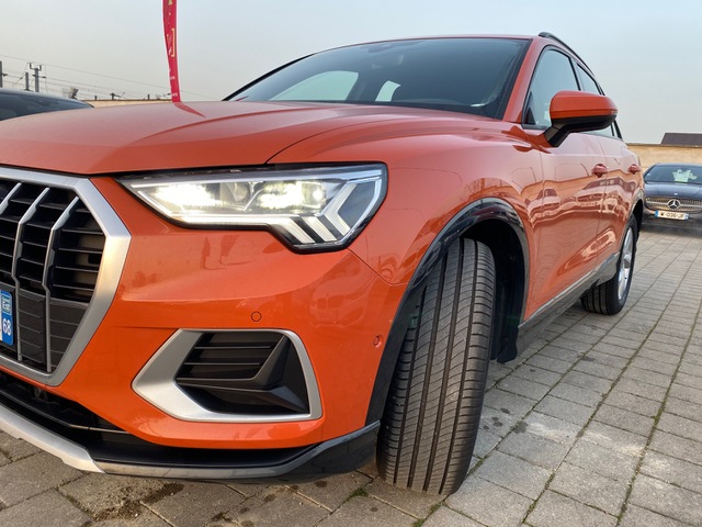 Audi Audi Q3 35 1.5 TFSI 150ch Orange Pulse Design Stronic7