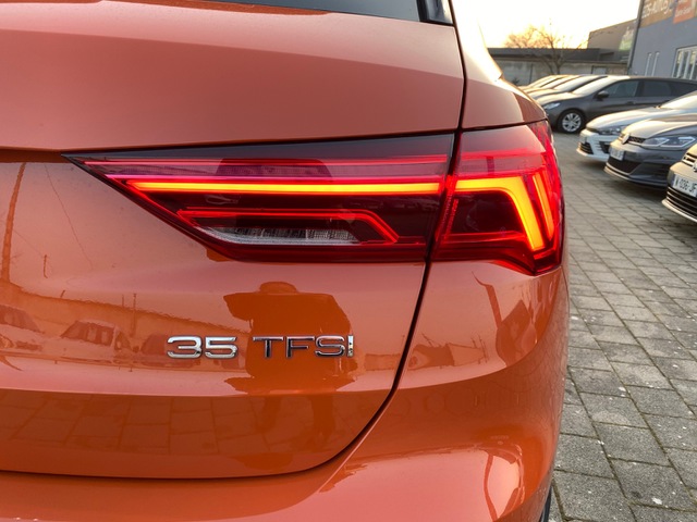 Audi Audi Q3 35 1.5 TFSI 150ch Orange Pulse Design Stronic7
