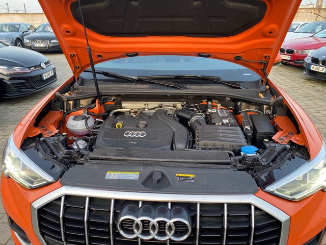 Audi Audi Q3 35 1.5 TFSI 150ch Orange Pulse Design Stronic7