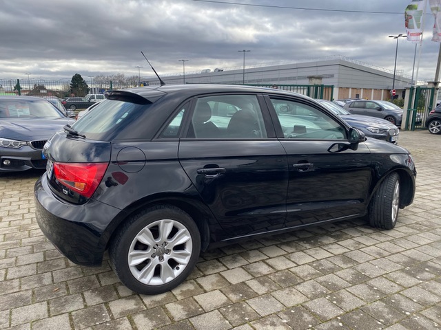 Audi Audi A1 1.6 TDI 90ch FAP Ambition