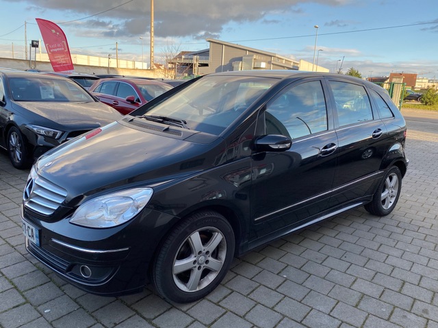 Mercedes-Benz Mercedes-Benz Classe B I (T245) 200 CDI Pack Design