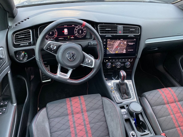 Volkswagen Volkswagen Golf 2.0 GTI TSI 290CH TCR 5P