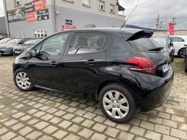 Peugeot Peugeot 208 1.6 BlueHDi 100ch Active 5p