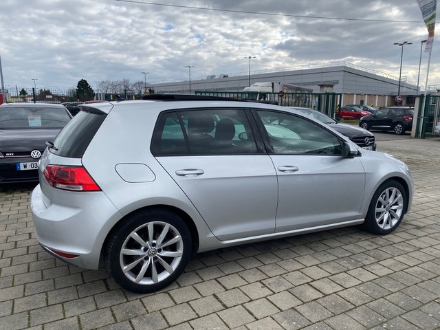 Volkswagen Volkswagen Golf VII 2.0 TDI 150ch BlueMotion Technology FAP Carat 5p
