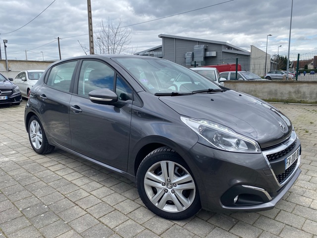 Peugeot Peugeot 208 1.2 PureTech 82ch Allure 5p