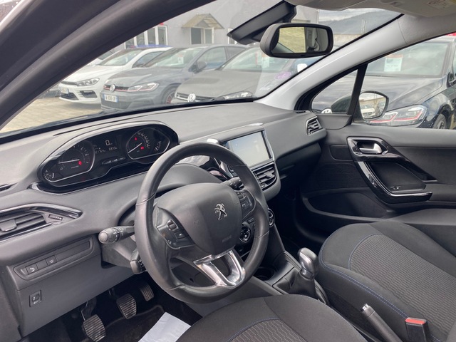 Peugeot Peugeot 208 1.2 PureTech 82ch Allure 5p