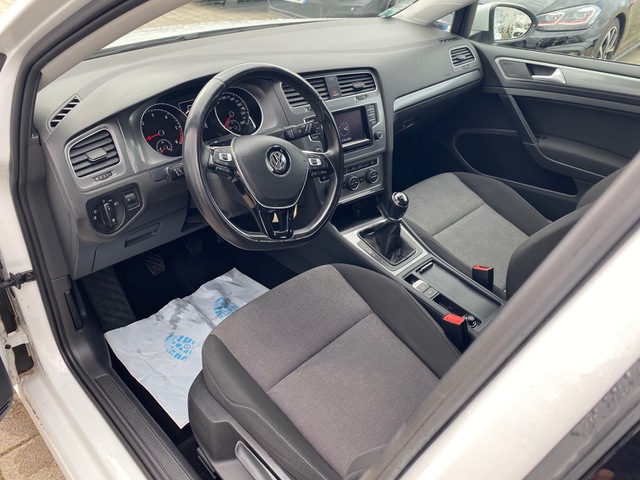 Volkswagen Volkswagen Golf VII 1.6 TDI 105 FAP BlueMotion Technology Confortline Business 5p
