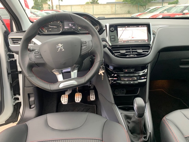 Peugeot Peugeot 208 1.5 HDI 100CH GT LINE 5P