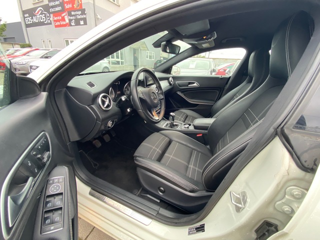 Mercedes-Benz Mercedes-Benz CLA Shooting Brake 200 d Business 7G-DCT