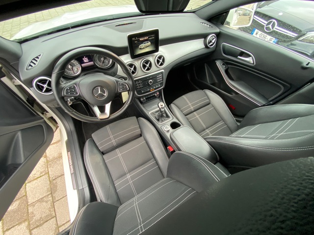 Mercedes-Benz Mercedes-Benz CLA Shooting Brake 200 d Business 7G-DCT