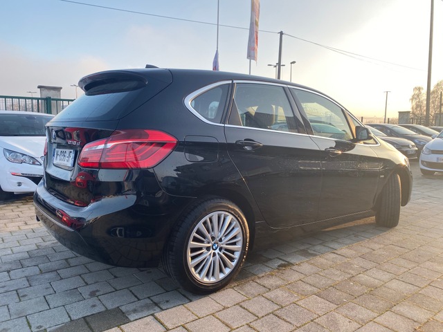 BMW BMW Serie 2 Activetourer I (F45) 218d 150ch Lounge