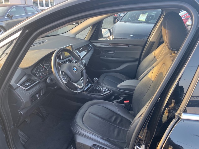 BMW BMW Serie 2 Activetourer I (F45) 218d 150ch Lounge