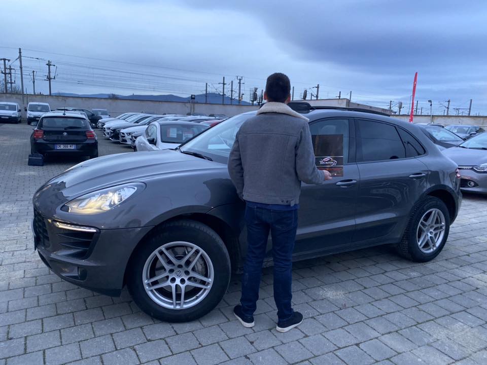 Livraison de cette PORSCHE MACAN